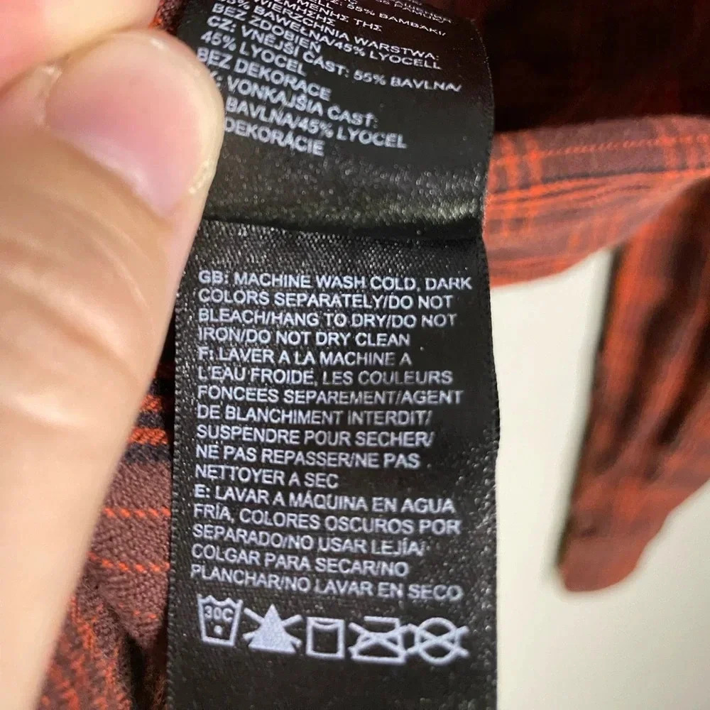 The‎ North Face women’s Plaid Flannel Button Front orange & red size small - Picture 5 of 9